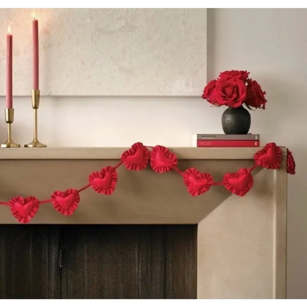 Threshold Red Heart Garland Valentine Fabric Hearts Decor Banner Target 6ft NEW